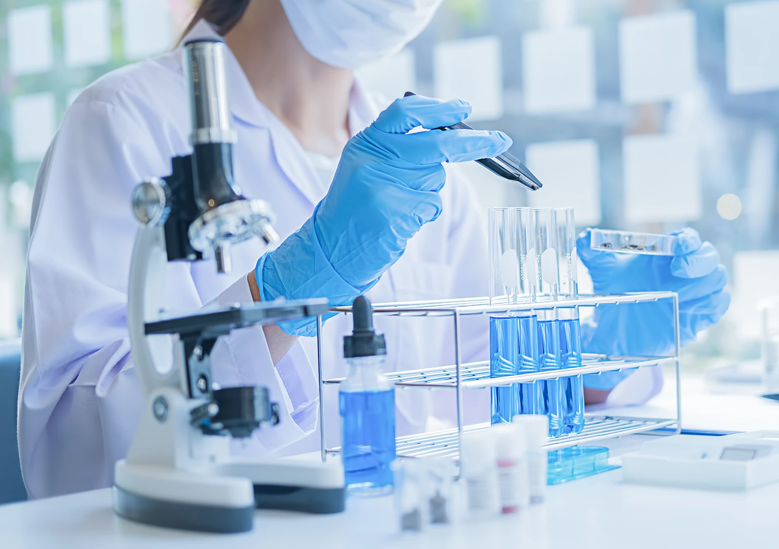 ワールドインテックRAとは？